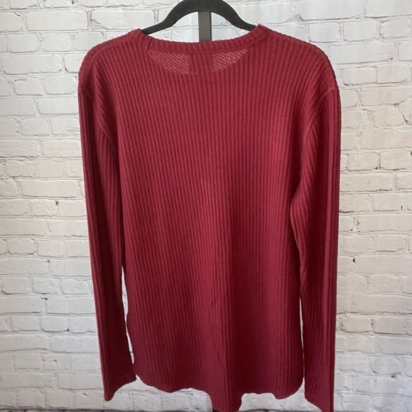 Urban Outfitters Red Knit Long Sleeve Size Medium - Picture 2 of 4